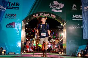 BIB: 5427
                            <button type="button" onclick="openModal(24875959)" class="btn btn-primary btn-sm float-right btn-popup" data-toggle="modal" data-target=".modal-high-quality">
                        <i class="fas fa-shopping-cart"></i> Add to Cart
                    </button>
                                            <button type="button" onclick="isThisMe(24875959, true)" class="btn btn-success btn-sm float-right btn-popup btn-isme hidden" data-toggle="tooltip" data-placement="bottom" title="นี่คือรูปของคุณใช่ไหม คลิกที่นี่เพื่อเอาเข้าอัลบั้ม">
                        <i class="fas fa-plus"></i> Add to album
                    </button>
                    <button type="button" onclick="isThisMe(24875959, false)" class="btn btn-warning btn-sm float-right btn-popup btn-isnotme hidden">
                        <i class="fas fa-ban"></i> Remove from album
                    </button>